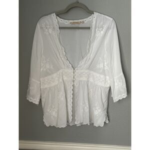SOFT SURROUNDINGS EYELET EMBROIDERED FLORAL BOHO WESTERN CHIC COQUETTE BLOUSE.